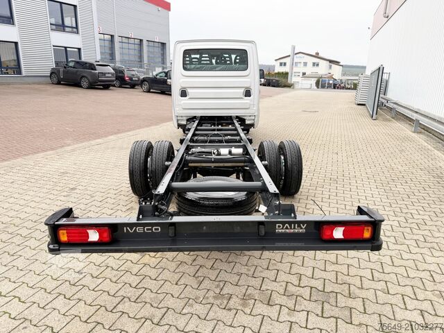 Customized van Iveco Daily 72C18H/P DK 4x2 Daily 72C18H/P DK 4x2
