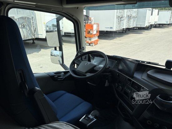 Zapreminski vučni traktor VOLVO FH 460,  E6, I-SHIFT, VEB+, MEGA