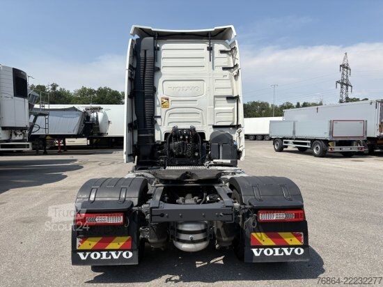 Zapreminski vučni traktor VOLVO FH 460,  EURO 6, VEB+, MEGA