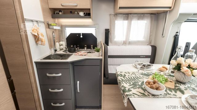 Yarı entegre karavan GIOTTILINE 397 Premiere Edition