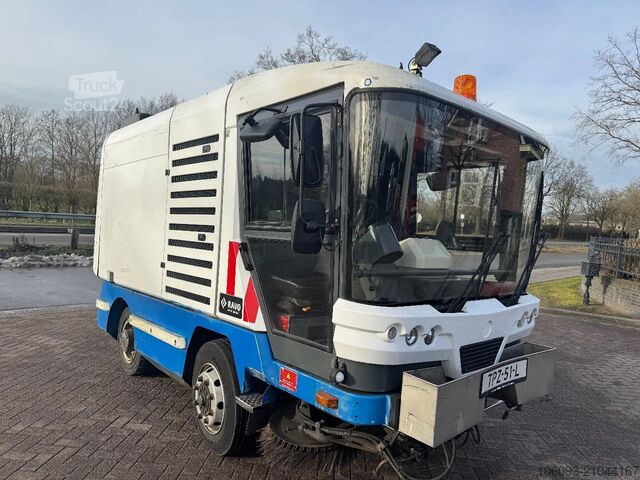 Road sweeper Ravo 5  serie 540