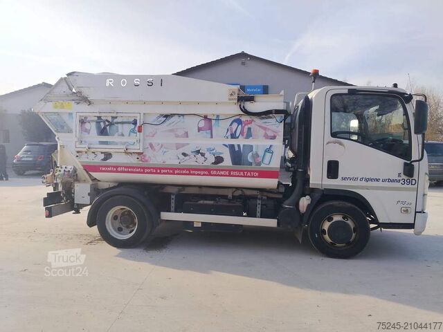 Garbage collection van Isuzu N2R P75 3.0 L 150CV