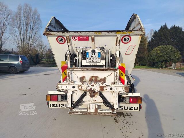 Garbage collection van Isuzu N2R P75 3.0 L 150CV