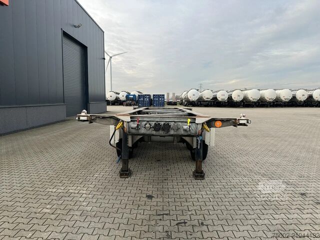 Transport de conteneurs Van Hool 20FT/3-axles / empty weight: 3.150kg / galvaniz...