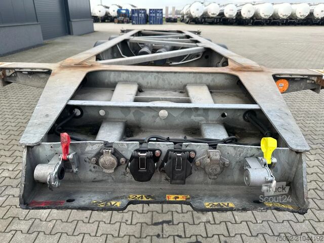 Transport de conteneurs Van Hool 20FT/3-axles / empty weight: 3.150kg / galvaniz...