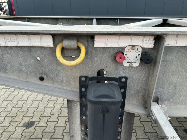 Transport de conteneurs Van Hool 20FT/3-axles / empty weight: 3.150kg / galvaniz...