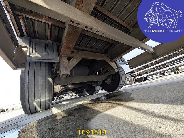 Bâches coulissantes Krone curtainsider hardwood floor