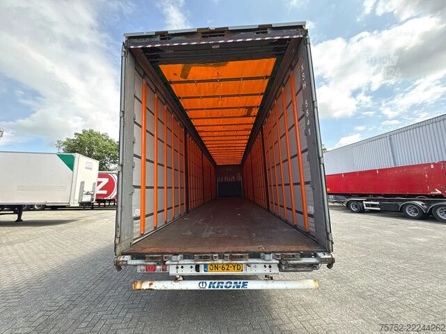Posuvné plachty Krone SD MEGA Schuifzeilen/Schuifdak BPW