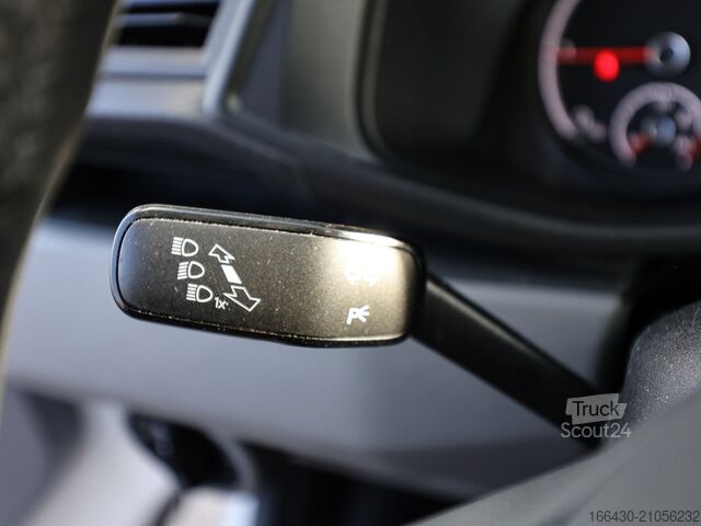 Fourgon tôlé VW T6.1 Kasten 2,0 l DSG AHK LED NAVI SHZ KLIMA