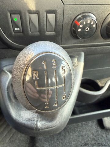 Camion plateau NISSAN NV 400