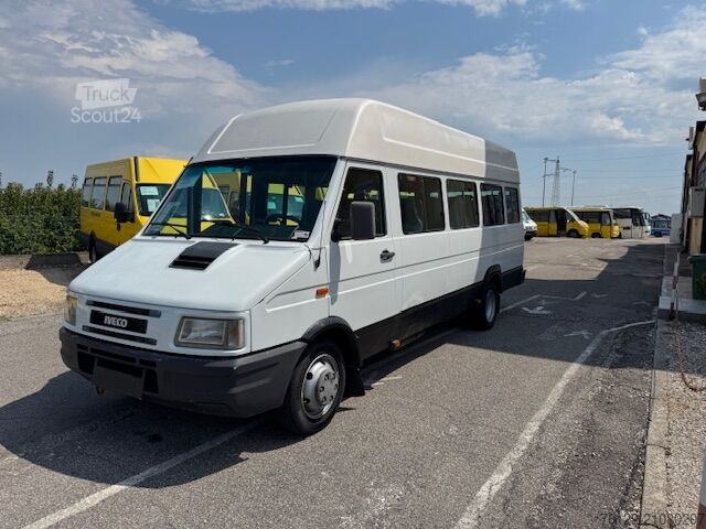 Überlandbus Iveco Bus DAILY 45.12