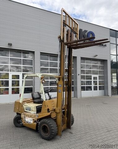 Фронтальний навантажувач вилковий tcm FVD25Z1 Diesel 2,5 t