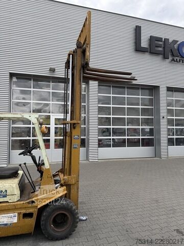 Фронтальний навантажувач вилковий tcm FVD25Z1 Diesel 2,5 t