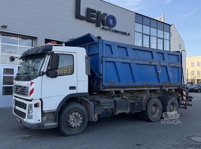 Autocarro ribaltabile volvo FM/FH 400 6x4R / Heckkran Palfinger Epsilon Rückfahrkamer