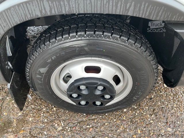 Kiepwagen bestelauto IVECO Daily 35C18HA8 D