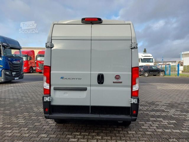 Fourgon tôlé FIAT E-Ducato L2H2 verblecht