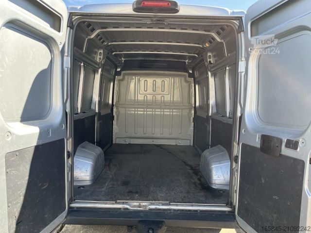 Fourgon tôlé FIAT Ducato Serie 7 Ducato Maxi 35 L2H2 KaWa