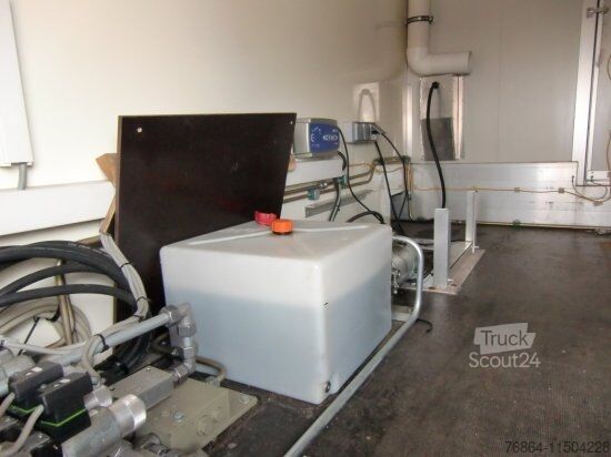 Anhänger-Wechselfahrgestell KRONE WECHSELPRITSCHE 7,30 METER KOFFER SPEZIALAUFBAU, MOBILER MESSESTAND