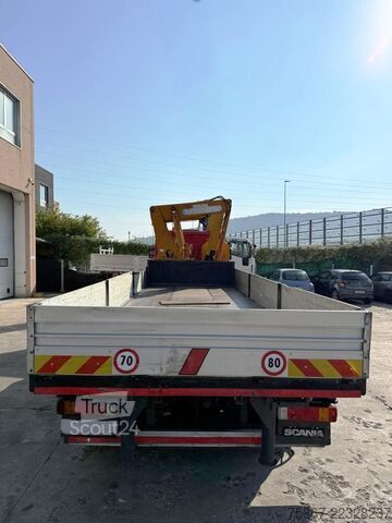 Platós teherautó SCANIA CV P 124
