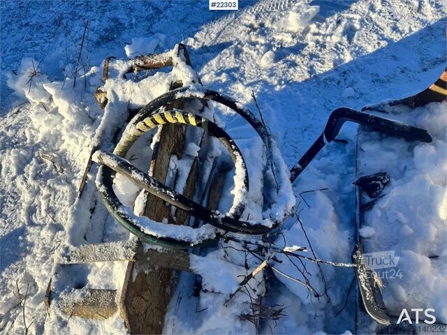 Hammer Daemo 90 hydraulic breaker