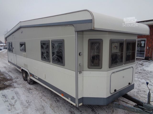 Wohnwagen HOBBY Landhaus 720 UML *Vorzelt*