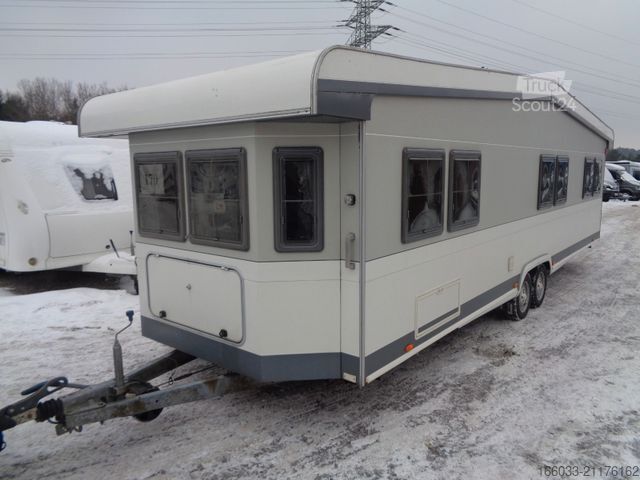Wohnwagen HOBBY Landhaus 720 UML *Vorzelt*
