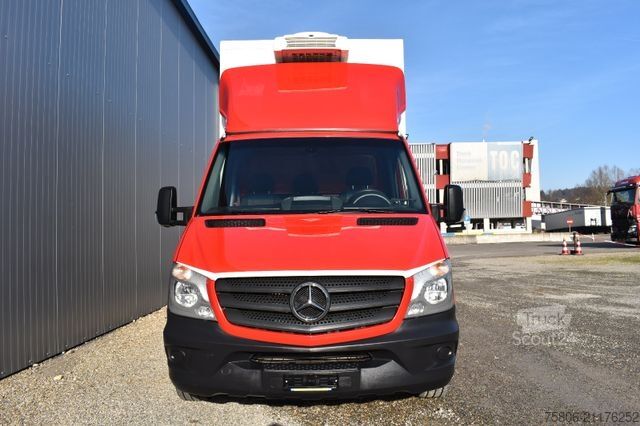 Furgone chiuso MERCEDES-BENZ Sprinter 313 CDI Aufbau kühl-heizbar Möbel LBW