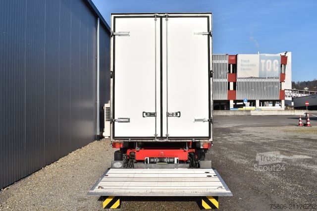 Furgone chiuso MERCEDES-BENZ Sprinter 313 CDI Aufbau kühl-heizbar Möbel LBW