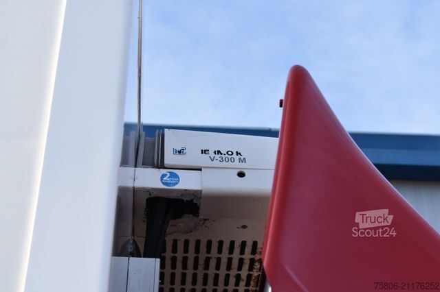 Furgone chiuso MERCEDES-BENZ Sprinter 313 CDI Aufbau kühl-heizbar Möbel LBW