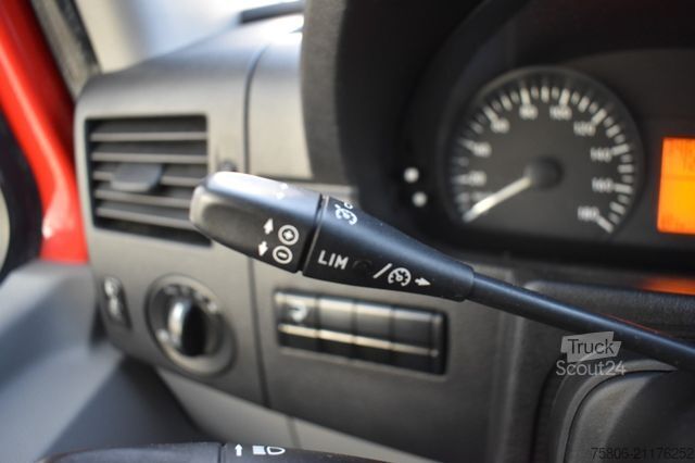 Furgone chiuso MERCEDES-BENZ Sprinter 313 CDI Aufbau kühl-heizbar Möbel LBW