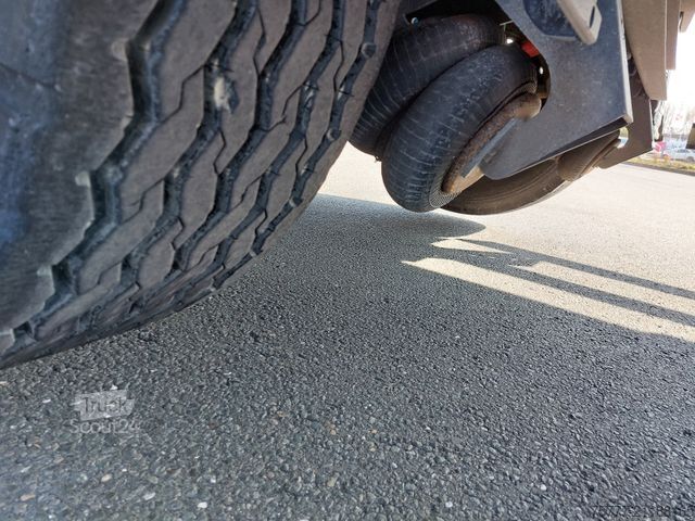 Semirimorchio furgonato SCHMITZ CARGOBULL SKO24 FP25 ISO Koffer-LIFT- verzinkt