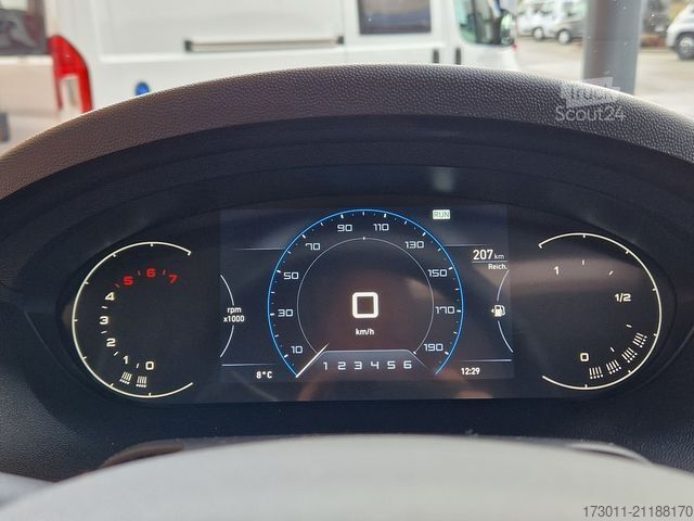 Camping-car PÖSSL 2 WIN S+ 140PS  mit Radio/Navi/Kamera + Markise