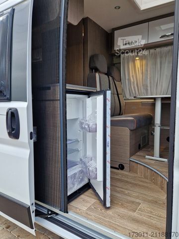 Camping-car PÖSSL 2 WIN S+ 140PS  mit Radio/Navi/Kamera + Markise