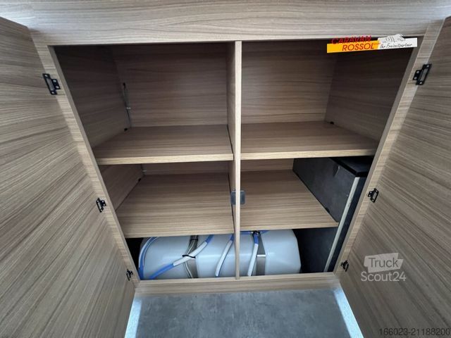 Półzintegrowany kamper DETHLEFFS Just 90 T 7052 DBL