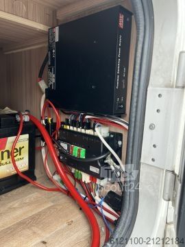 Alkoven Wohnmobil Ahorn Camp Alkoven 595 m. Solar & Wechselrichter