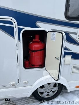 Alkoven Wohnmobil Ahorn Camp Alkoven 595 m. Solar & Wechselrichter