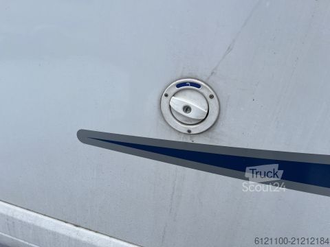 Alkoven Wohnmobil Ahorn Camp Alkoven 595 m. Solar & Wechselrichter