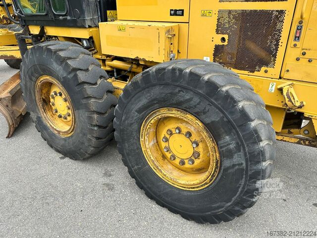 Road grader Caterpillar 120K Motor Grader
