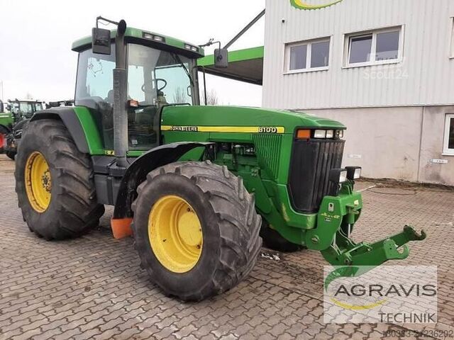 Tractor John Deere 8100