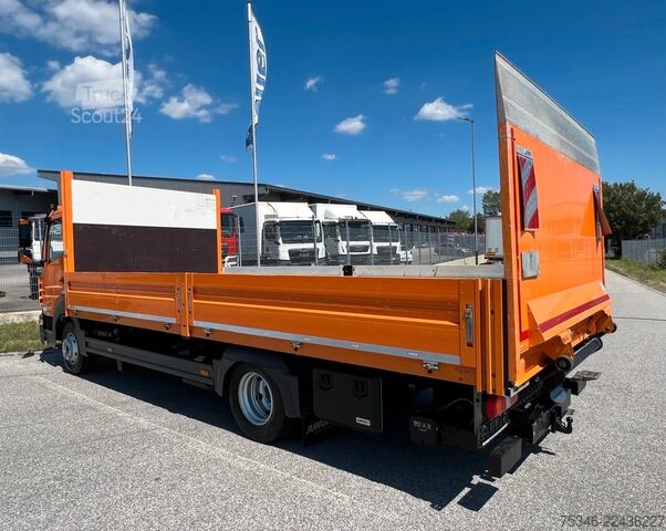 Пикап ван MERCEDES-BENZ Atego 821 L Pritsche6,10m/3 Sitze/Nur 70 tkm/Top