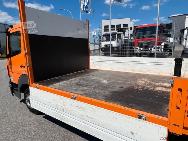 Пикап ван MERCEDES-BENZ Atego 821 L Pritsche6,10m/3 Sitze/Nur 70 tkm/Top