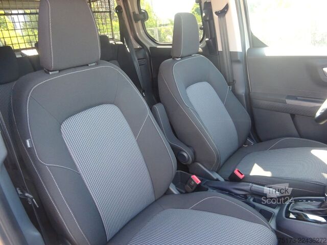 Furgone FORD Transit Courier Doppelkabine Trend Aut. AHK WiPa