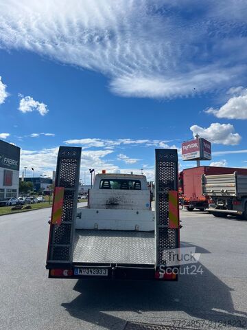 Prilagojeno dostavno vozilo Iveo Daily 50 C13