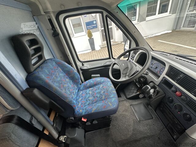 Avtodom z nadgradnjo (alkoven) Dethleffs Alkoven