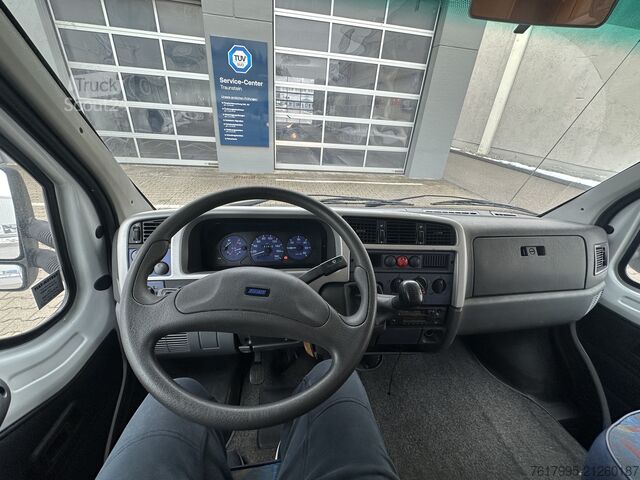 Avtodom z nadgradnjo (alkoven) Dethleffs Alkoven