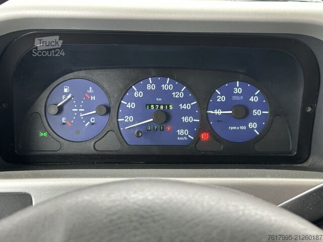 Avtodom z nadgradnjo (alkoven) Dethleffs Alkoven