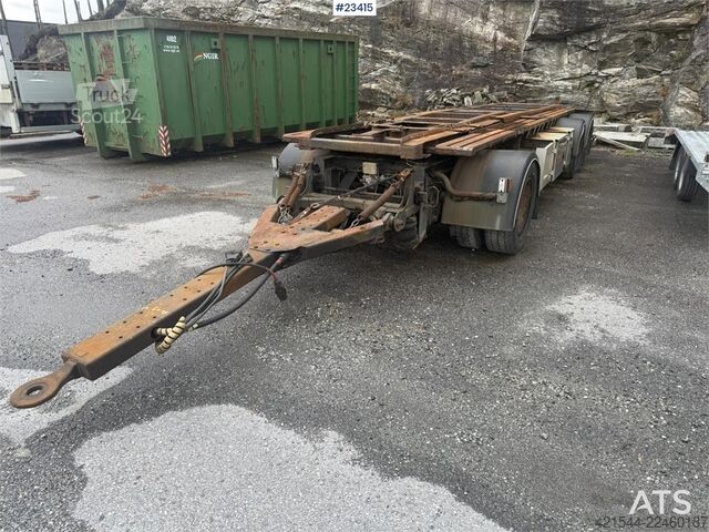 Portalarmsystem Kaupe 3 akslet hook trailer with tipper for sale as a re