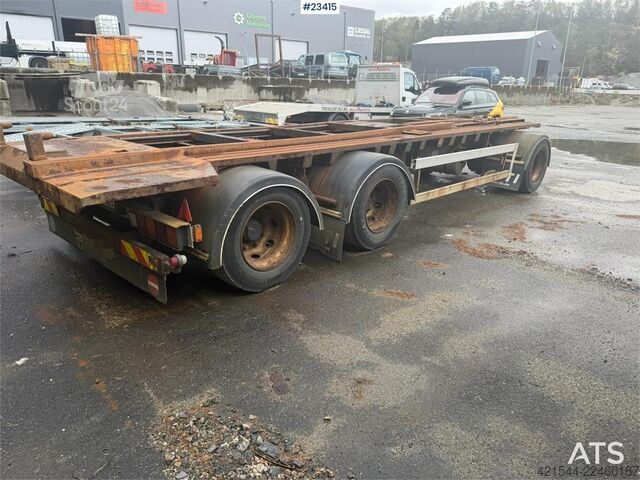 Portalarmsystem Kaupe 3 akslet hook trailer with tipper for sale as a re
