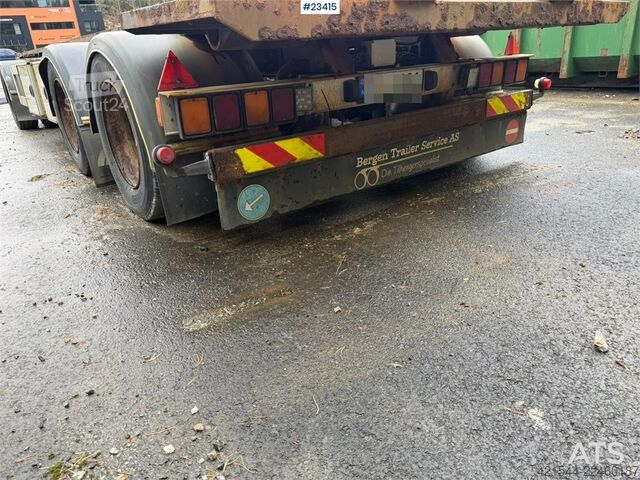 Portalarmsystem Kaupe 3 akslet hook trailer with tipper for sale as a re