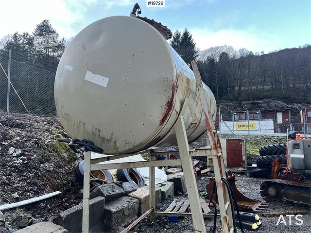 Utilaj de construcții  Dieseltank 6000L